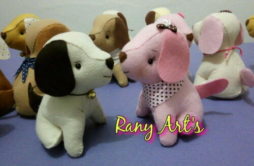 Cachorrinho em Feltro - 3d com 15cm