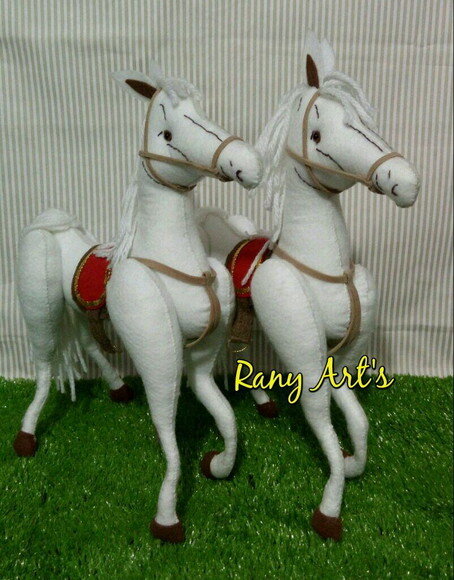 Cavalo Luxo em Feltro