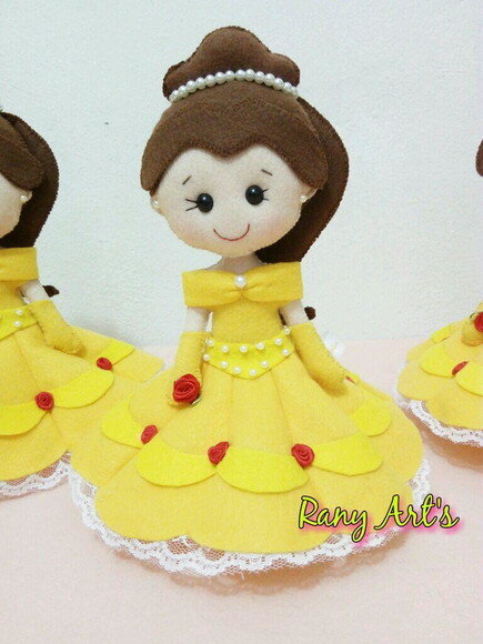 Centrinhos de Mesa Princesa Bela com 20cm Unidade