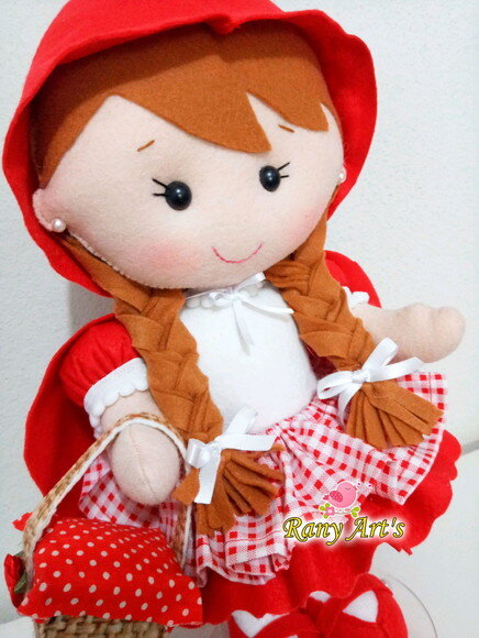 Chapeuzinho Vermelho com 25cm Altura
