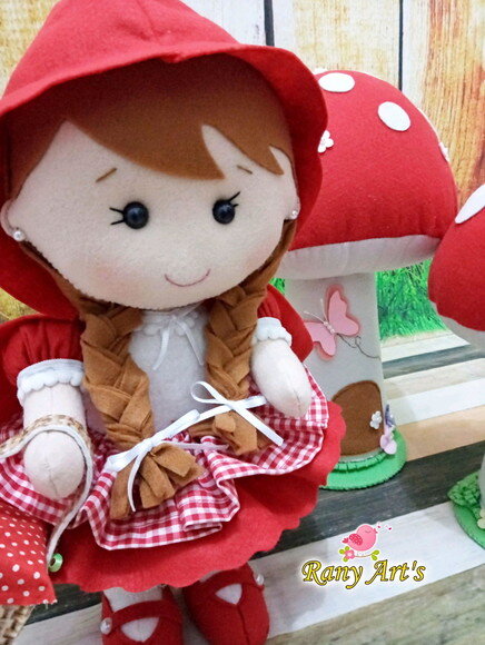 Chapeuzinho Vermelho com Cogumelos
