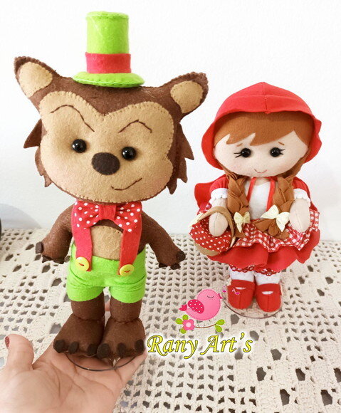 Chapeuzinho Vermelho e Lobo Mau 20cm