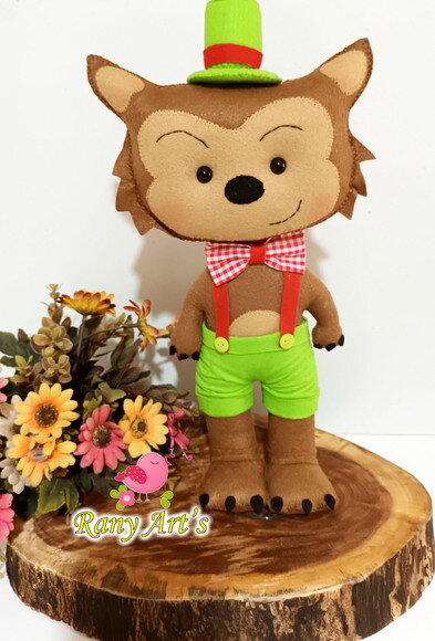Chapeuzinho Vermelho e Lobo Mau 30cm
