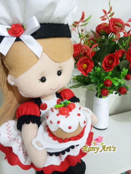 Confeiteira em feltro 30cm