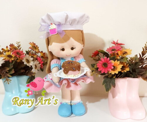 Confeiteira em Feltro 30cm