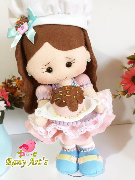 Confeiteira em Feltro 30cm