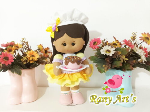 Confeiteira em Feltro 30cm Boneca