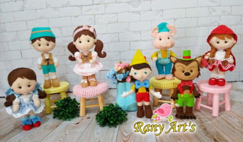 Conto de Fadas com 7 Personagens de 25cm em Feltro