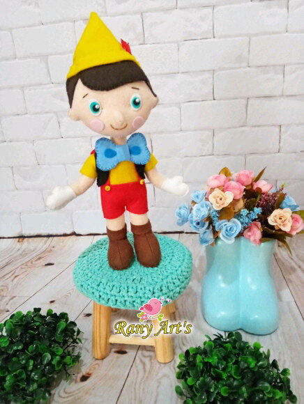 Conto de Fadas com 7 Personagens de 25cm em Feltro