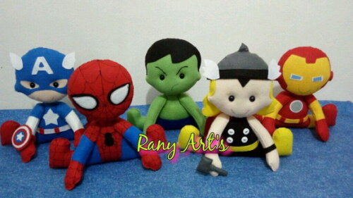 Kit Super-heróis - 5 Personagens de 20cm
