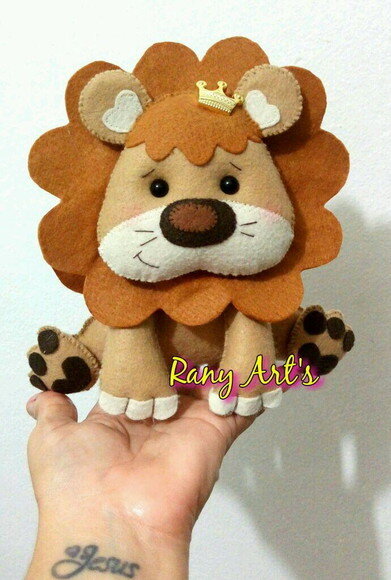 Leãozinho de Feltro com 15cm