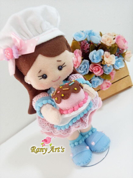 Mini Confeiteira Em Feltro 20cm
