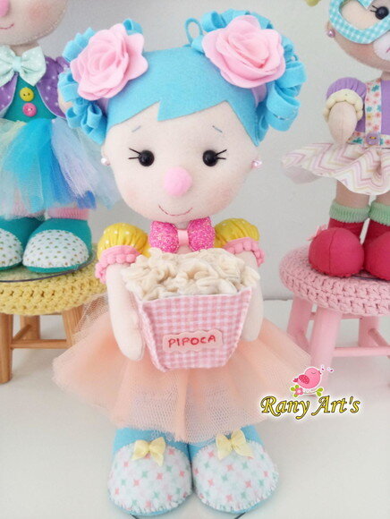Palhacinha Circo Rosa com 30cm