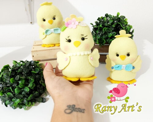 Pintinhos em Feltro com 11cm