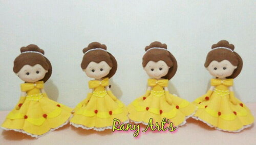Princesa Bela com 35cm