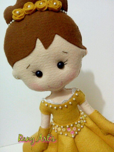 Princesa Feltro 35cm