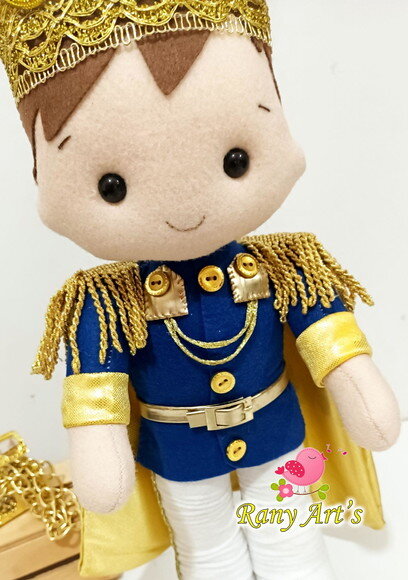 Principe em Feltro 32cm