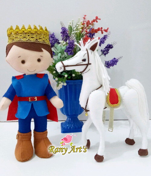 Rei Arthur 32cm com Cavalo de 30cm