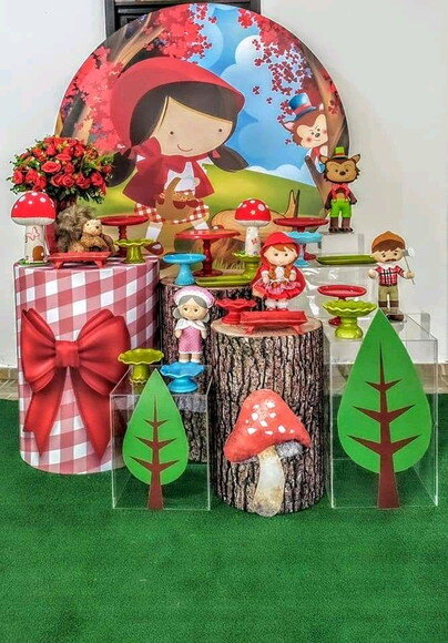 Turma Chapeuzinho Vermelho 30cm