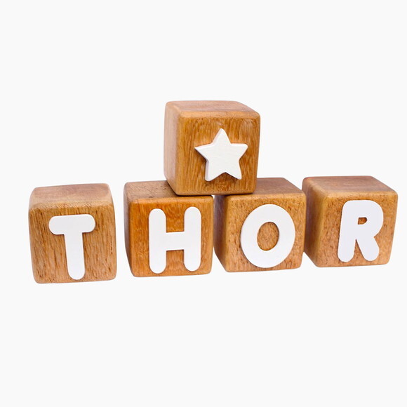 Cubos com Letras do Nome Cubos de Madeira Nome Thor