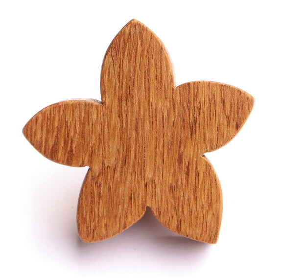 Puxador Flor, Kit com 6 Unidades Madeira Cedrinho