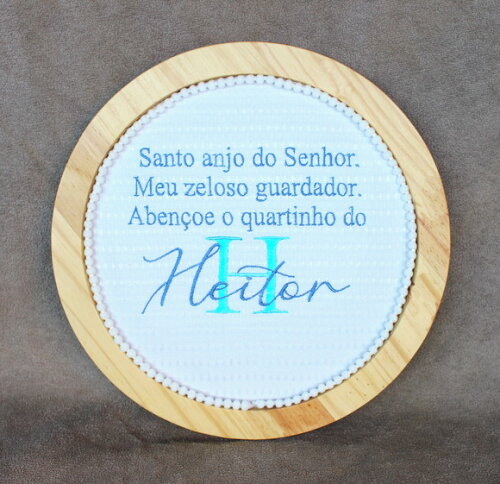 Quadro com Bordado Santo Anjo do Senhor para Quarto Infantil