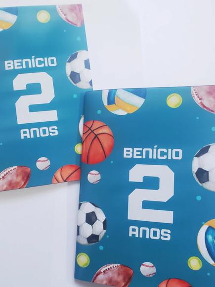 Lembrancinha Mini Kit Revistinha Colorir + Giz Bolas Esporte