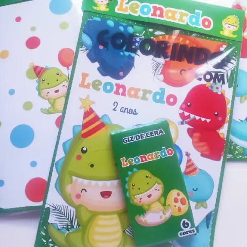 Livro de Colorir + Giz de Cera Dinossauro 15x20cm