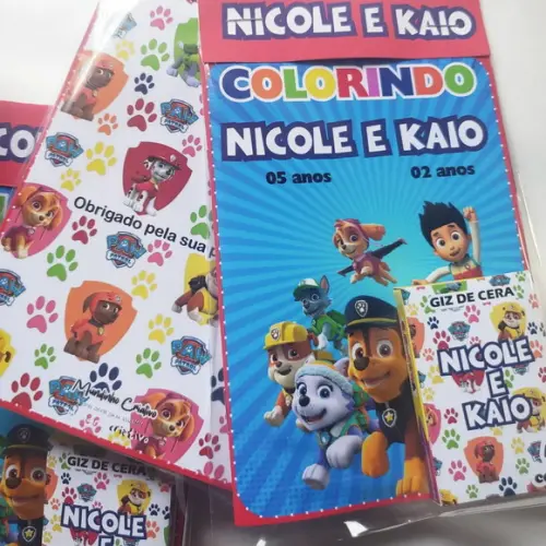 Mini Kit Colorir + Giz de Cera Frozen