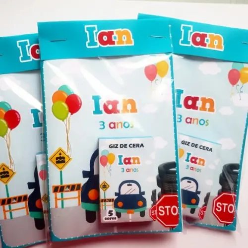 Mini Livro de Colorir Carrinhos / Transporte + Giz de Cera