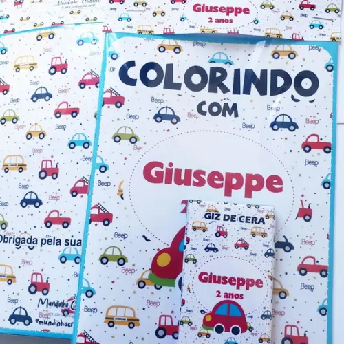 Revistinha de Colorir + Giz de Cera 15x20cm Carrinhos