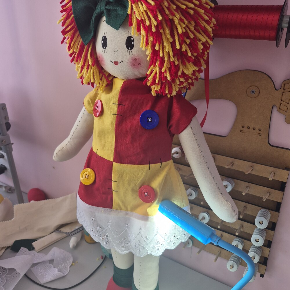 Boneca de Pano Emília