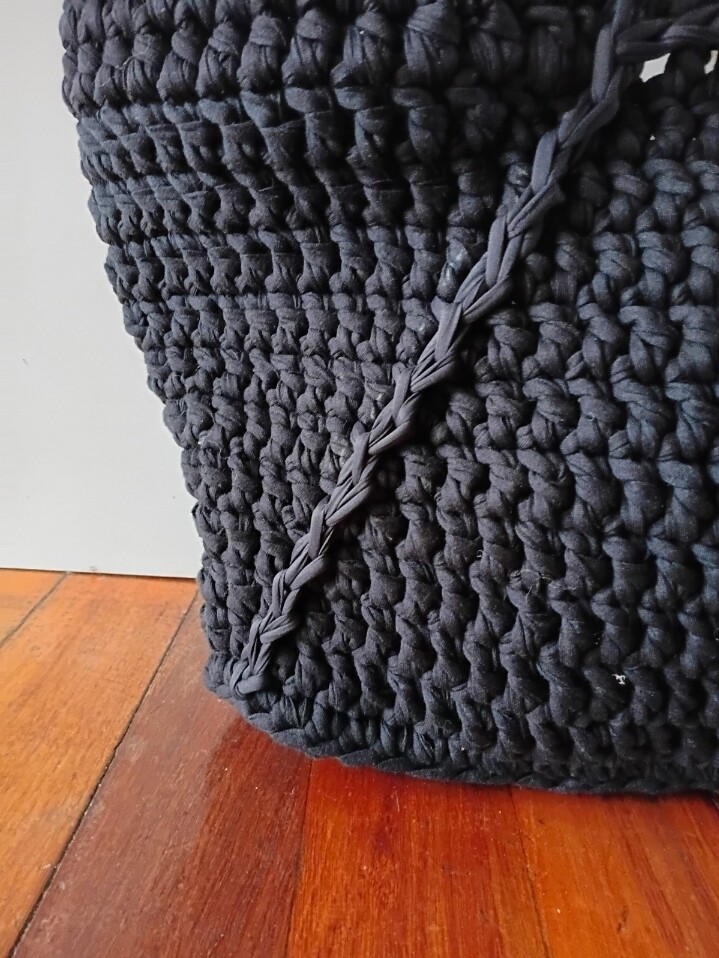 Bolsa de crochê preta