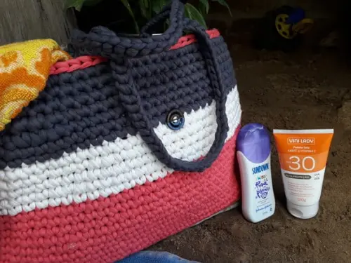 Bolsas de crochê, praia e piscina
