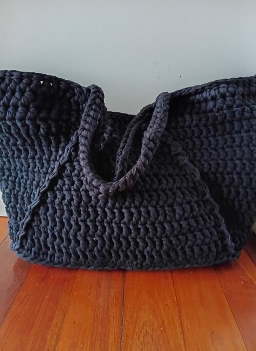 Bolsa de crochê preta