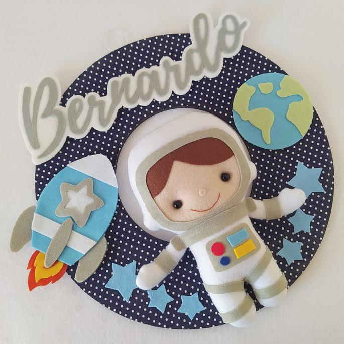 Guirlanda Porta Maternidade Astronauta e Foguete - Bernardo