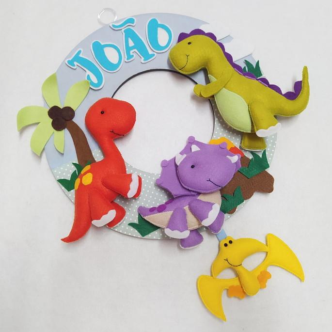 Guirlanda Porta Maternidade Dinossauros de Feltro - João