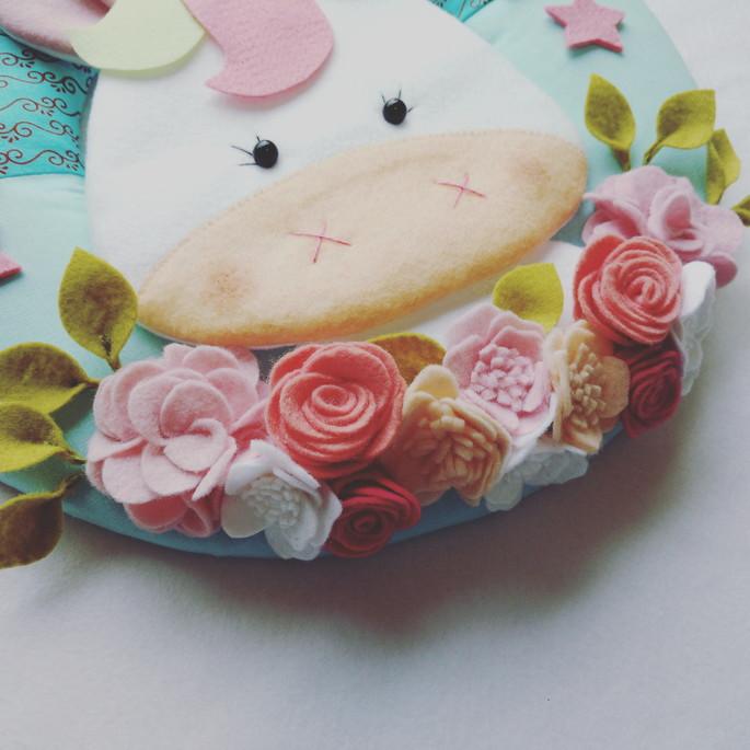 Guirlanda Porta de Maternidade – Unicórnio, Flores e Estrela