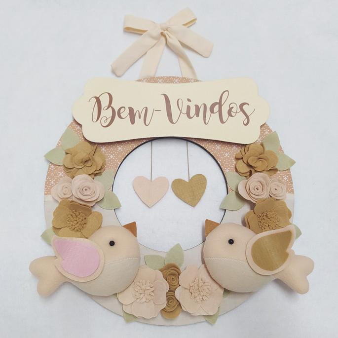 Guirlanda de Porta de Feltro - Casal de Passarinhos Nude