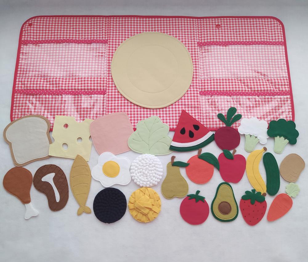 Kit Comidinhas de Feltro e Organizador com Prato Picnic