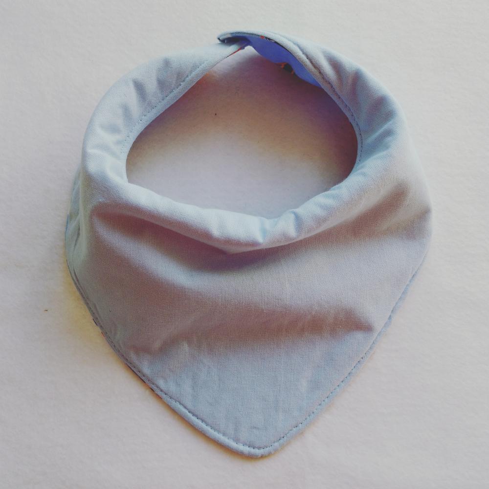 Babador Bandana Impermeável e Absorvente - Balões no Céu