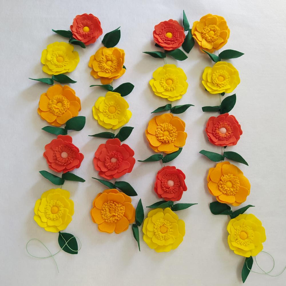 Varal ou Cordão de Flores de Feltro - Laranja e Amarelos
