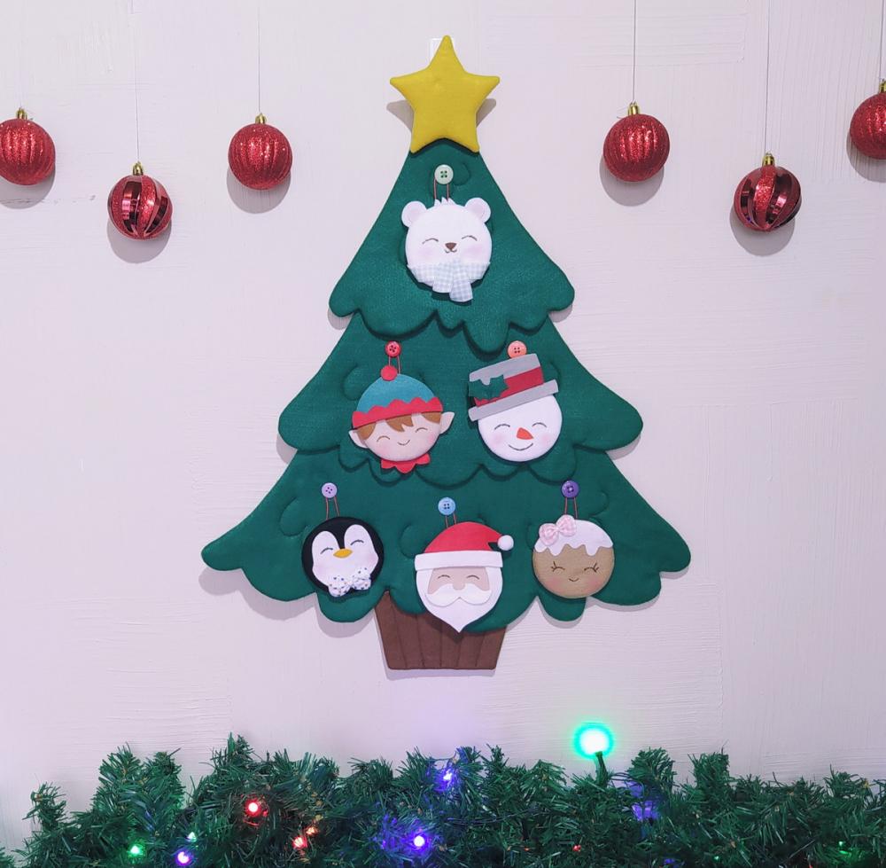 Árvore de Natal Interativa de Feltro Montessori Tam P.2