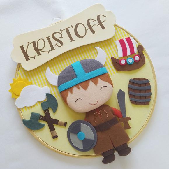 Bastidor Porta de Maternidade de Feltro Viking Kristoff
