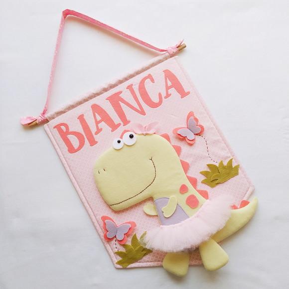 Flâmula Porta de Maternidade Dino Menina - Bianca