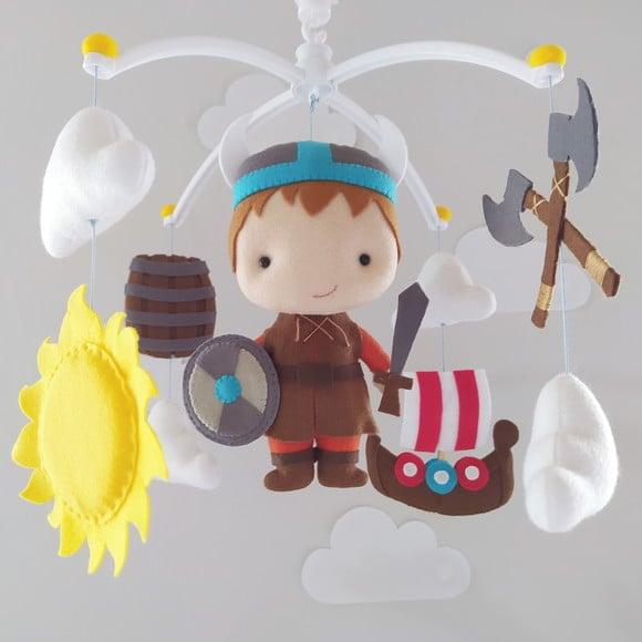 Guirlanda Maternidade e Móbile Musical Viking - Benjamin