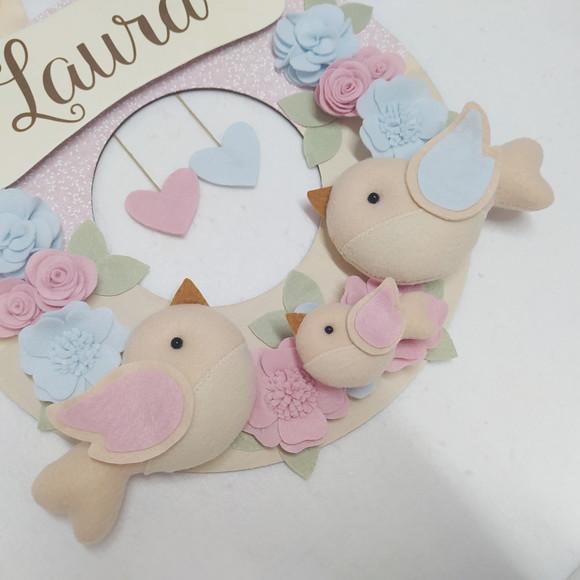 Guirlanda Passarinhos de Feltro Azul e Rosa Laura