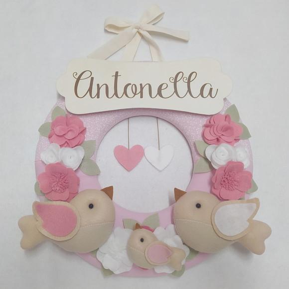 Guirlanda Passarinhos de Feltro Branco e Rosa Antonella