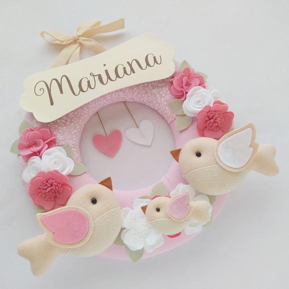 Guirlanda Passarinhos de Feltro Branco e Rosa - Mariana