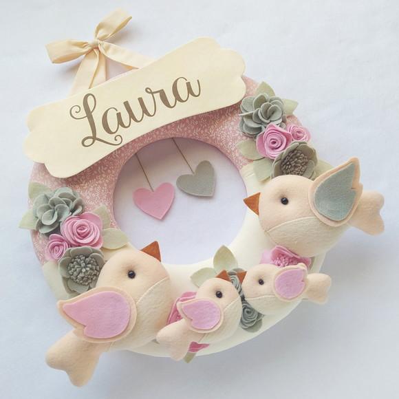 Guirlanda Passarinhos de Feltro Cinza e Rosa Laura